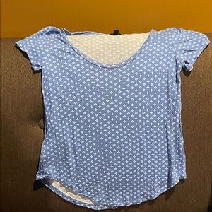 Ann Taylor Blue Scoop Neck Short Sleeve Tee with White Diamond Print